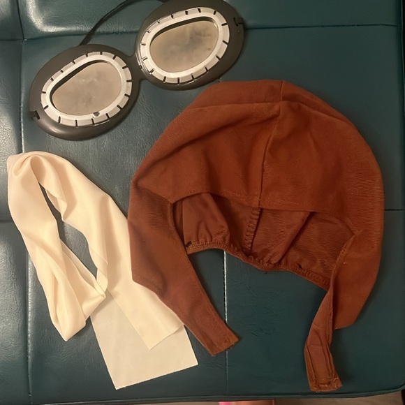 Girls Amelia Earhart 12-14 Costume - California Costumes - Picture 5 of 6